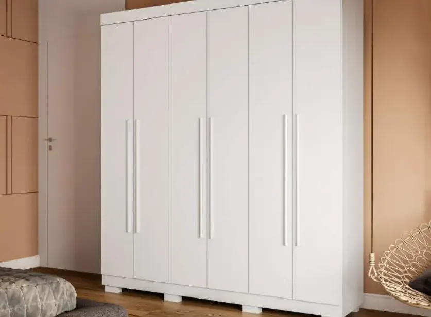 Roupeiro Paolla, BRANCO